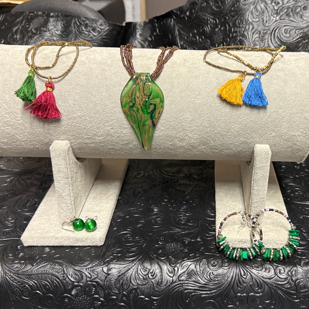 Artisan Green Swirl Pendant Necklace, Tassel Bracelets and 2 pair of Earrings